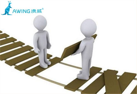 做好準(zhǔn)備的鋁合金門窗加盟廠家能擺脫市場危險(xiǎn)